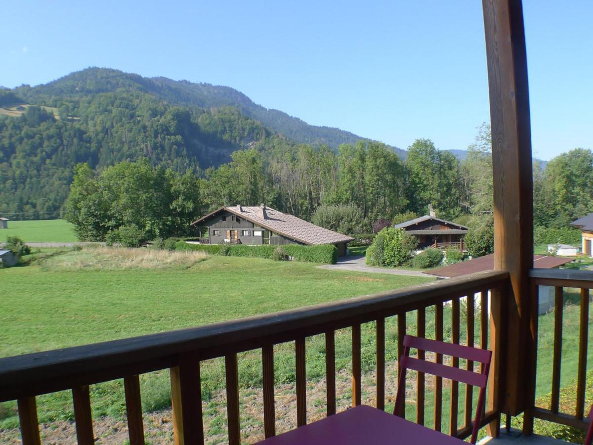 Duplex Confortable Avec Balcon Sud, Animaux Admis Et Parking - Fr-1-629-133 Samoëns Exterior foto